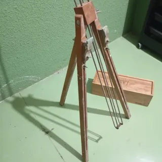 Caballete de madera JAKER clásico más pinceles