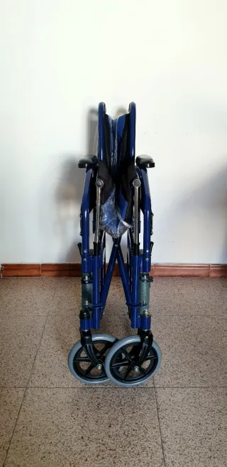 SILLA DE RUEDAS NUEVO A ESTRENAR