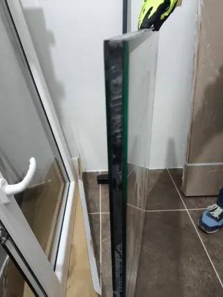 Ventana oscilobatiente Veka