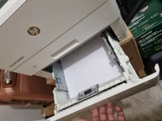 Impresora HP LaserJet Pro M404dn