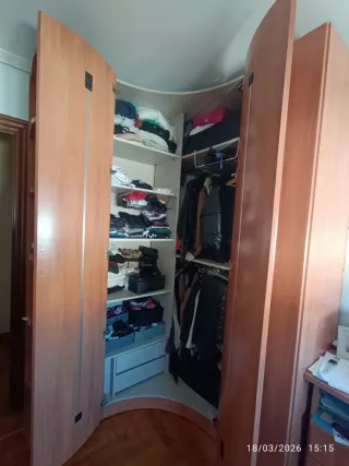 Armario modular de madera + 2 camas