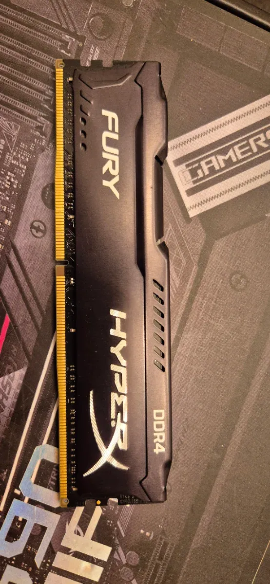 Módulo 16GB RAM DDR4 HyperX