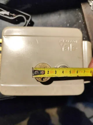 Cerradura Eléctrica Yale