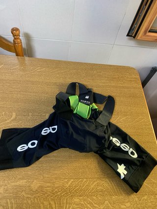 Culotes Invierno y verano Assos equipe rs