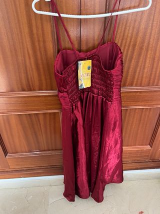 Vestido de fiesta/celebraciones nuevo con etiqueta