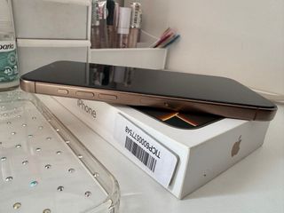 Iphone 16 Pro max 512GB Dorado 89% Bateria