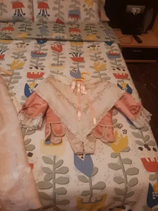 Vestido de Fallera Rosa y Dorado