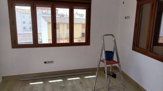 ALQUILER ÁTICO 120m Terraza 50m