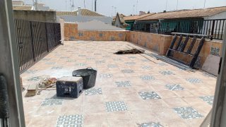 ALQUILER ÁTICO 120m Terraza 50m