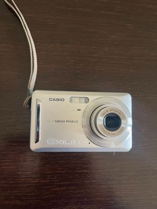 Casio Exilim EX-Z9 Fotocamera Digitale Argento