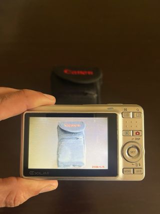 Casio Exilim EX-Z9 Fotocamera Digitale Argento