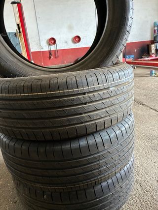 Neumático Goodyear 215/55/18 95H