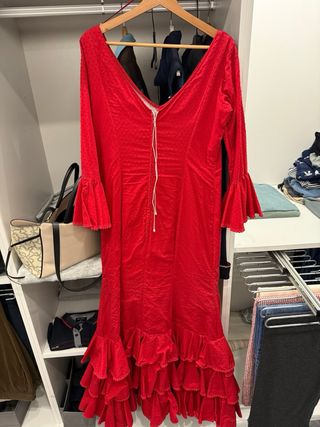 Traje de flamenca rojo plumeti