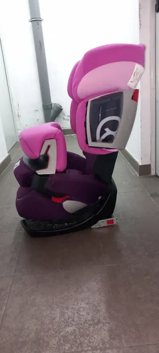 Silla de coche Cybex rosa y morada
