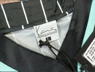 Maglia Kani stile baseball righe