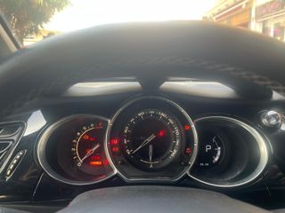 DS 3 1.2 PureTech 110 CV EAT6 Dark Side (Edición)