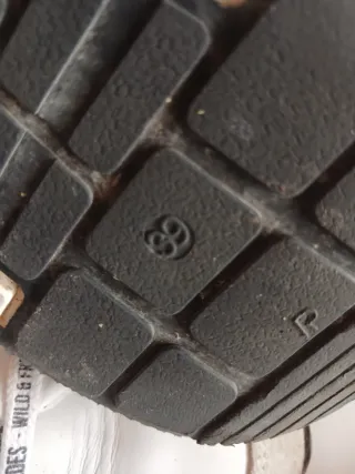 Zapatillas Mekkdes Piel Talla 39