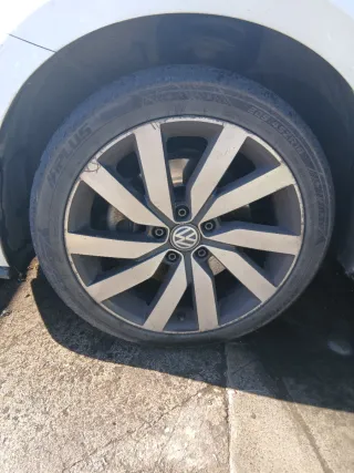 Llantas 18 5x112 modelo R line