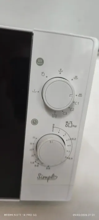 Microondas con Grill 20L