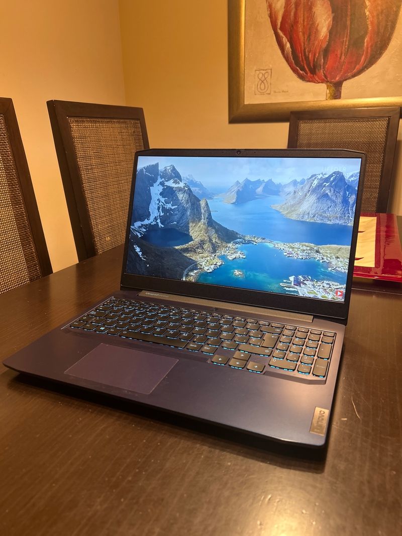 Portátil Gaming Lenovo IdeaPad
