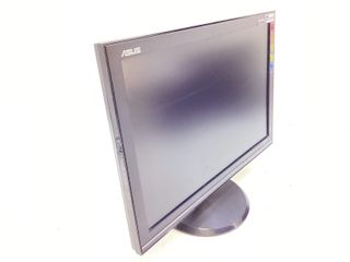 Operativo al 100% Fujitsu  MT  I3 6 TH GEN ..10/10