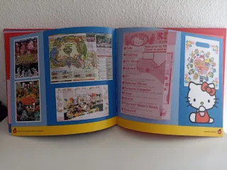 Hello Kitty. Un Paseo por su Simpático Mundo.