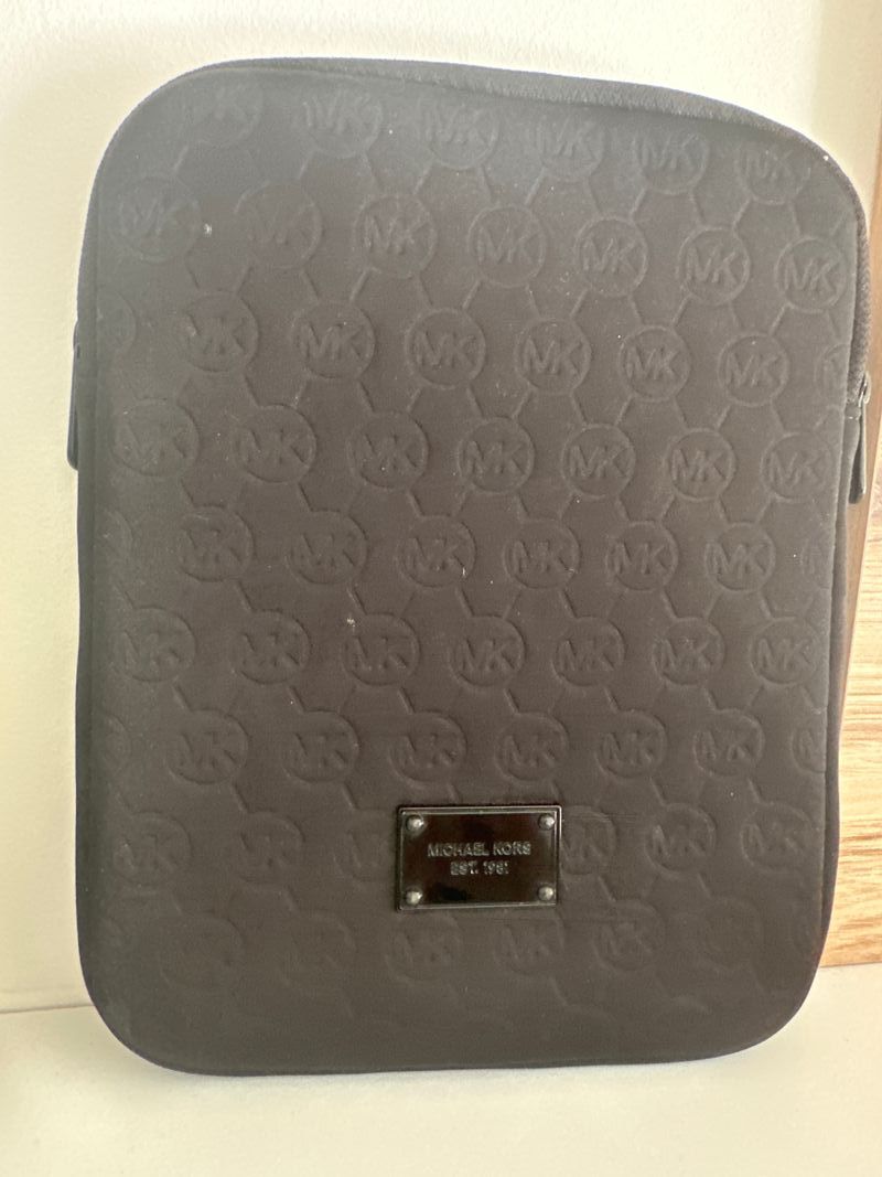 Funda Michael Kors para iPad Negra afbeelding 3