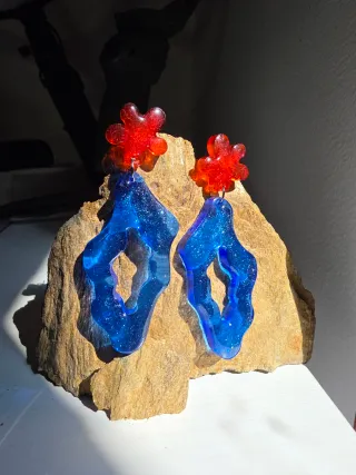 Pendientes Resina Azul y Rojo