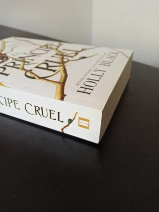 El príncipe cruel – Holly Black (fantasía juvenil)