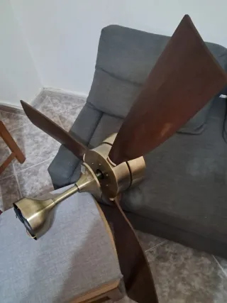 2 Ventiladores de Techo Blancos