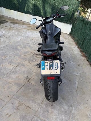 Yamaha MT-07 ABS Negra ( limitada en papeles)