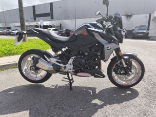 BMW F900R Negra/Gris