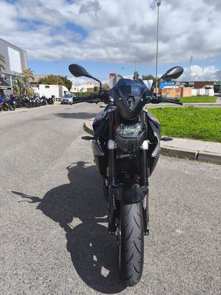 BMW F900R Negra/Gris
