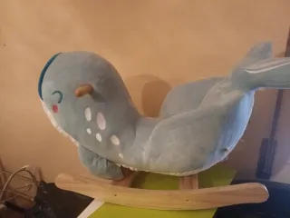 Mecedora de peluche para bebé