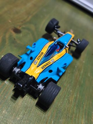 Superslot Hornby Renault F1 R23 Alonso.Accidentado