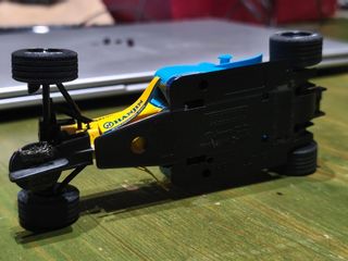 Superslot Hornby Renault F1 R23 Alonso.Accidentado