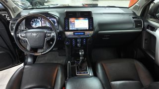 TOYOTA Land Cruiser 2.8 D4D LIMITED AUTO