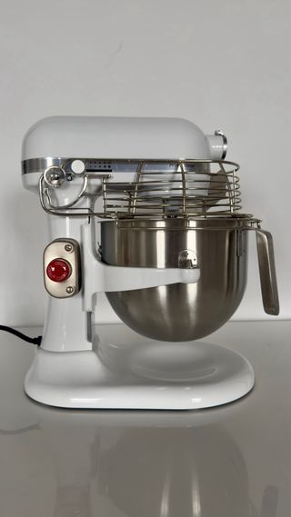 Batidora KitchenAid Profesional 6.9L Blanca. NUEVA
