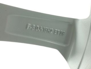 2377458 llanta 8r0601025bm audi q5 2.0 tdi quattro