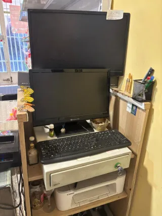 Neveras vitrinas y estánterias para tienda