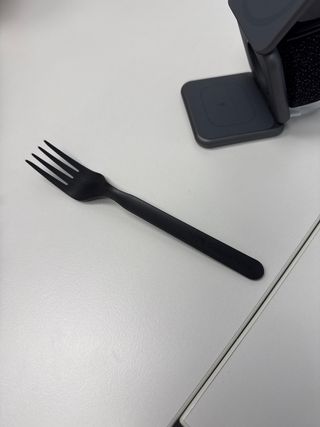 Tenedor negro 100% compostable