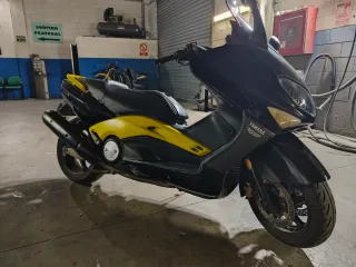 Yamaha TMAX 500