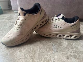 Deportivas Beige Mujer