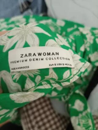 Vestido midi Zara verde viscosa talla S