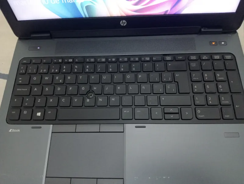 Portátil hp zbook 15 afbeelding 6