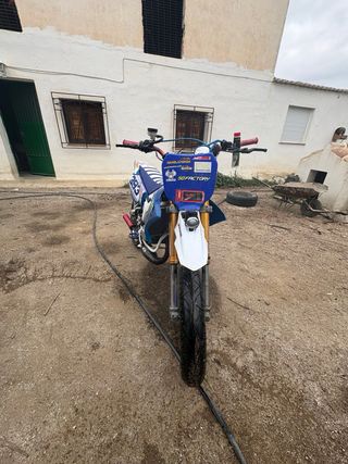 Yamaha DT Supermotard