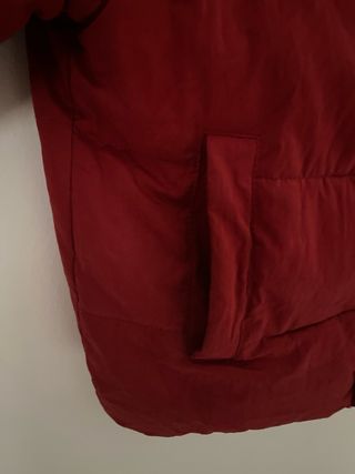 Abrigo acolchado rojo talla S