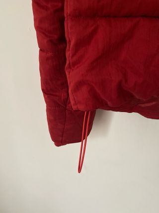 Abrigo acolchado rojo talla S