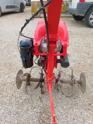 MOTOAZADA/ MOTOCULTOR BENASSI ANTIGUO (AVERIADO)