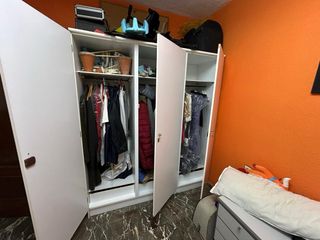 Armario 3 puertas blanco en cenes de la vega